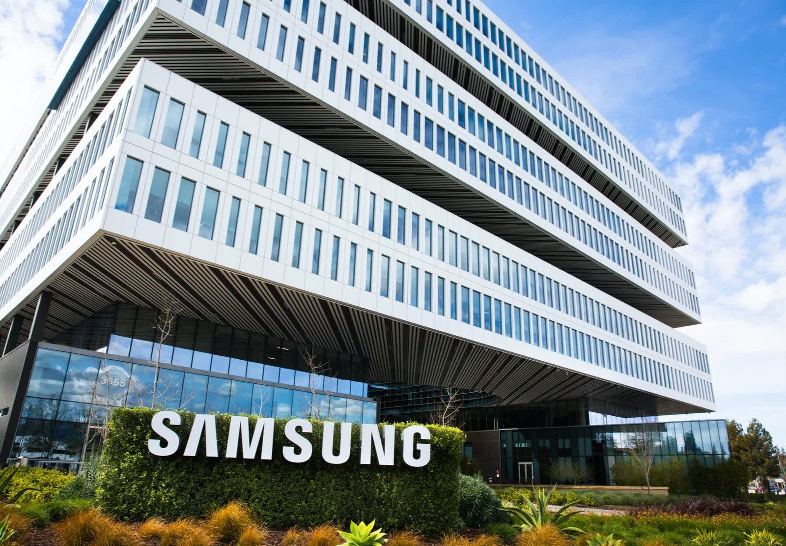 Samsung Organise un événement Surprise le 20 Octobre | FORCINEWS